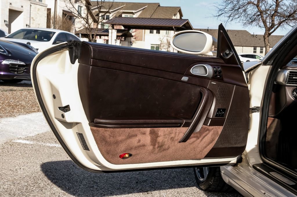 Used 2009 Porsche 911 Turbo image 38