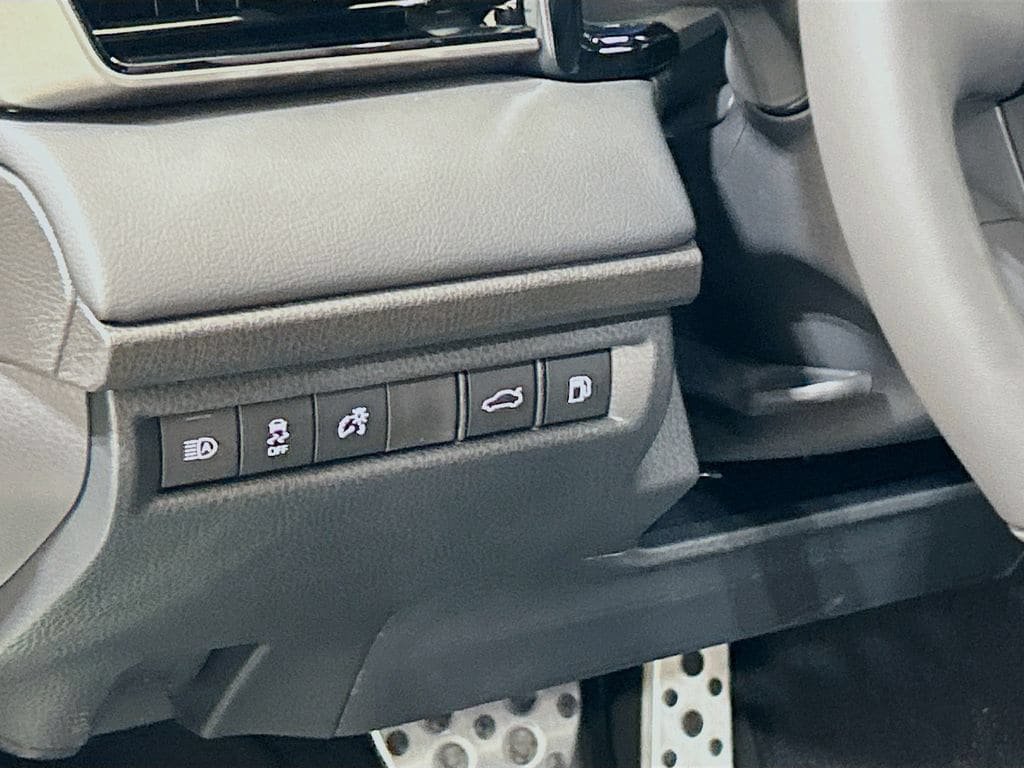 New 2026 Toyota Camry XSE FWD image 12