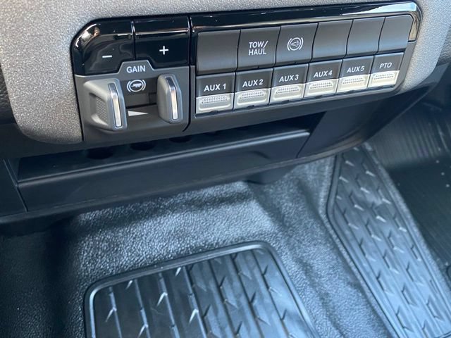 New 2026 RAM 5500 Tradesman w/ Chrome Appearance Group AWD/4WD image 22