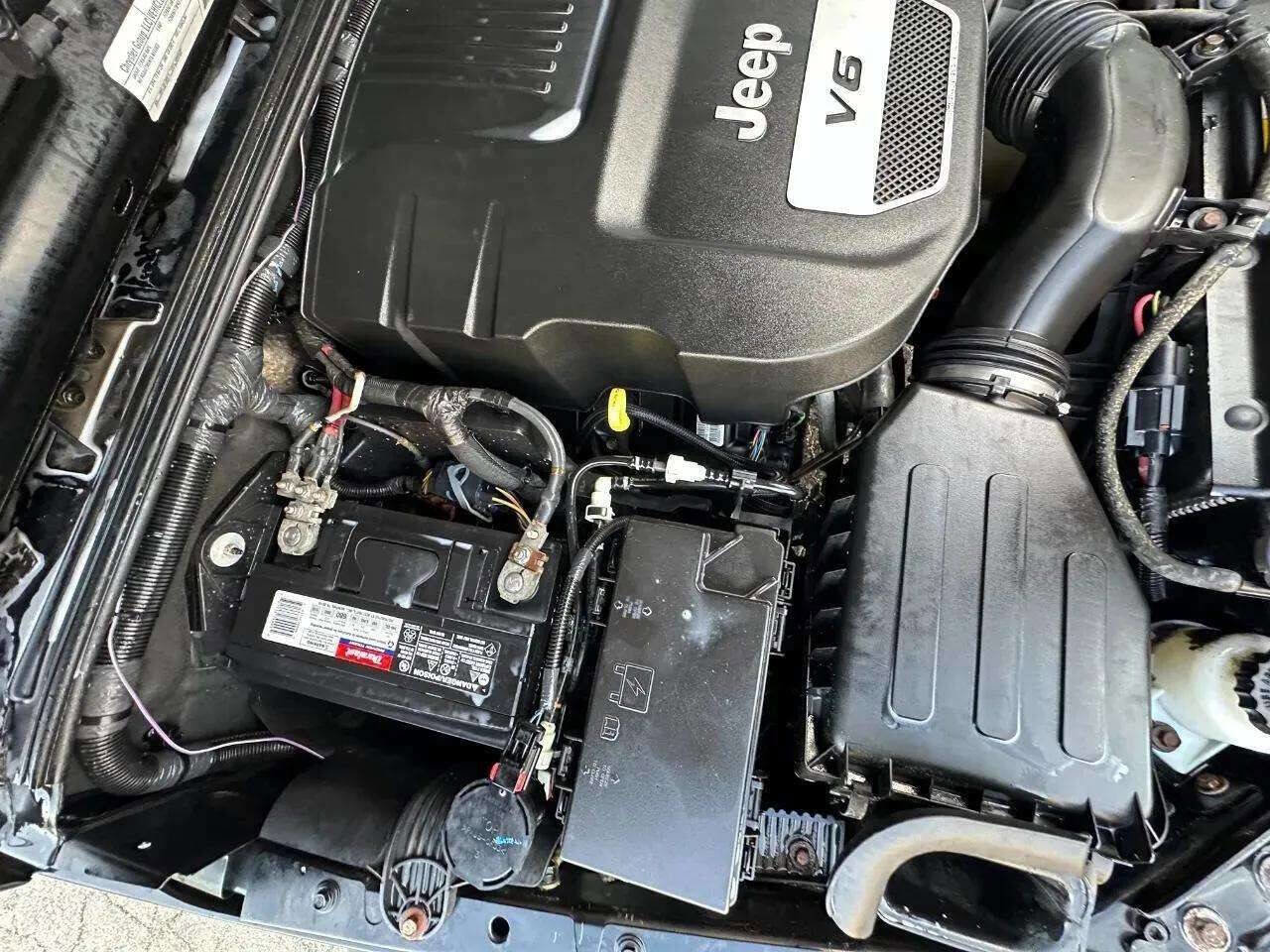 Used 2015 Jeep Wrangler Unlimited Sport w/ Quick Order Package 24S image 40