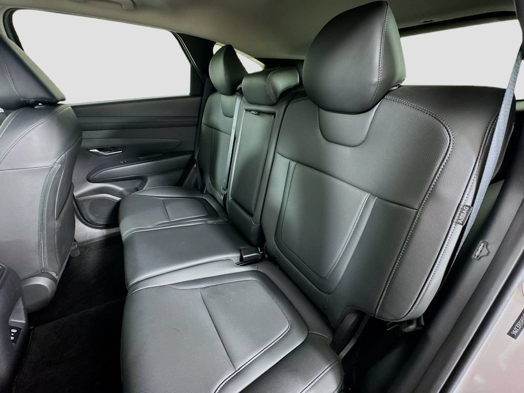 Used 2025 Hyundai Tucson SEL FWD image 25