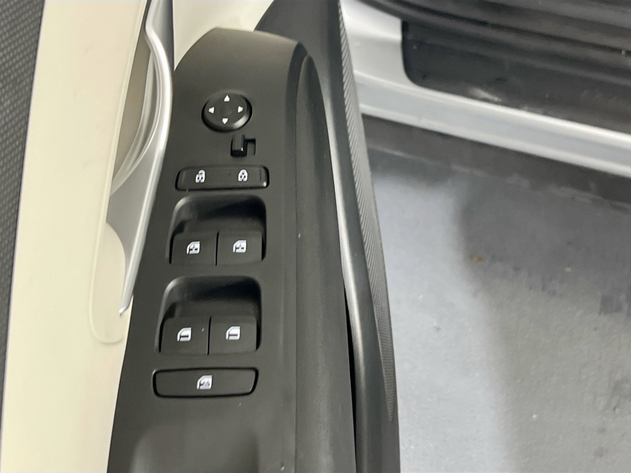 Used 2022 Hyundai Tucson SEL w/ Cargo Package image 17