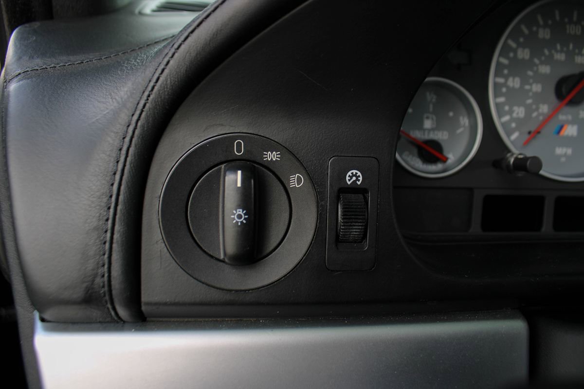 Used 2000 BMW M5 RWD image 41