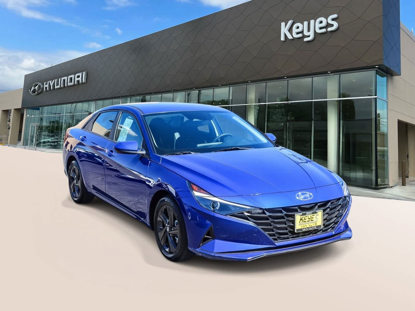 Certified 2023 Hyundai Elantra SEL FWD image 3