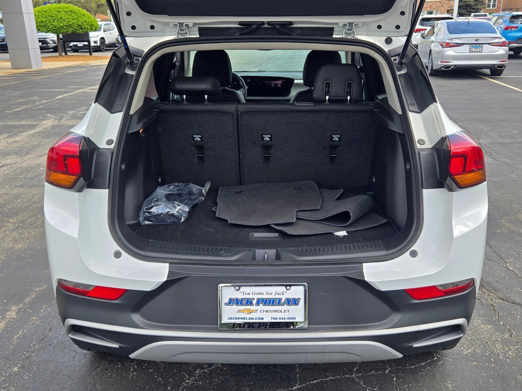 Used 2025 Buick Encore GX Preferred FWD image 13