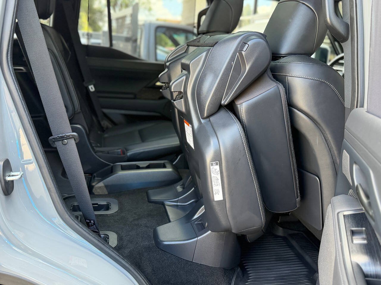 Used 2024 Lexus GX 550 w/ Cold Area Package AWD/4WD image 68