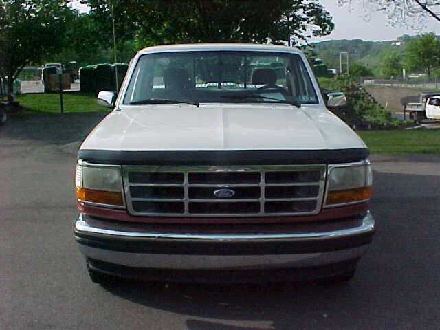 Used 1994 Ford F150 XLT image 3