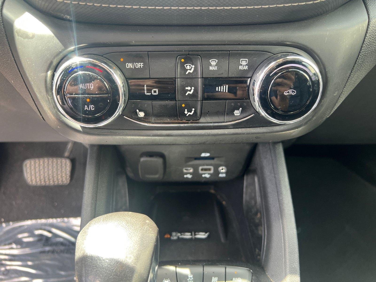 Used 2021 Chevrolet TrailBlazer ACTIV w/ Technology Package AWD/4WD image 21