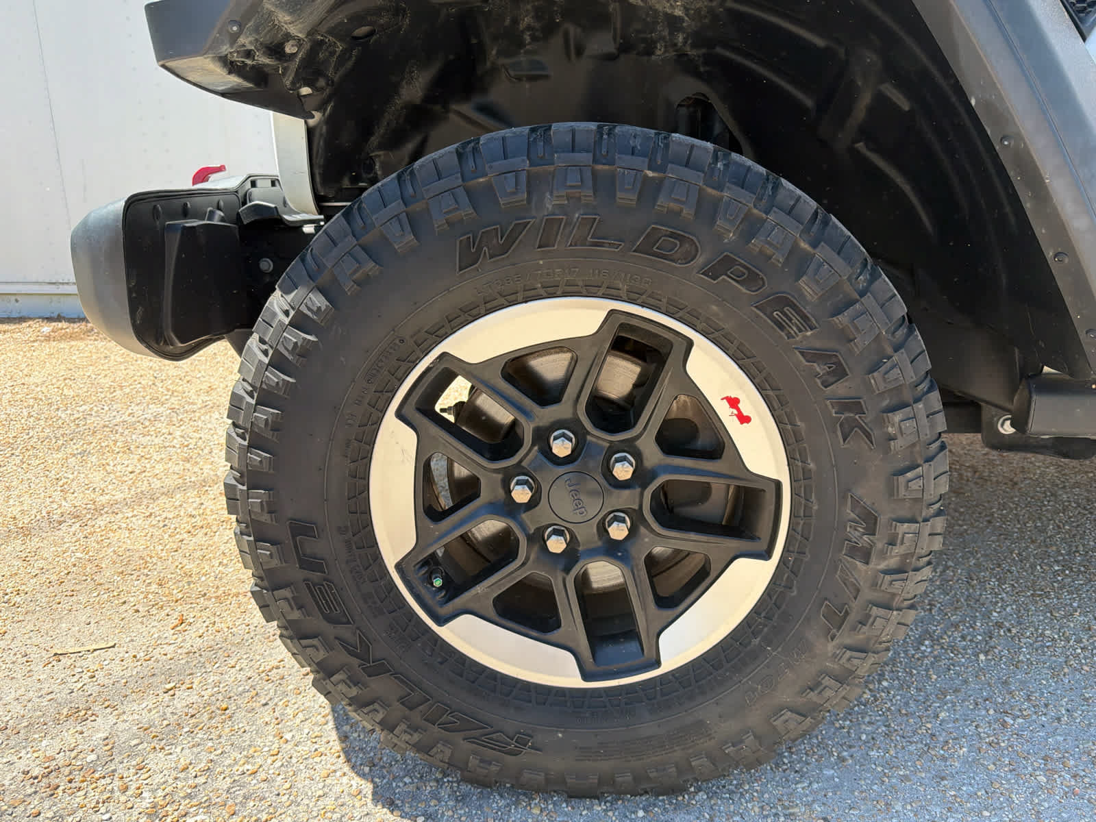 Used 2020 Jeep Wrangler Unlimited Rubicon AWD/4WD image 11