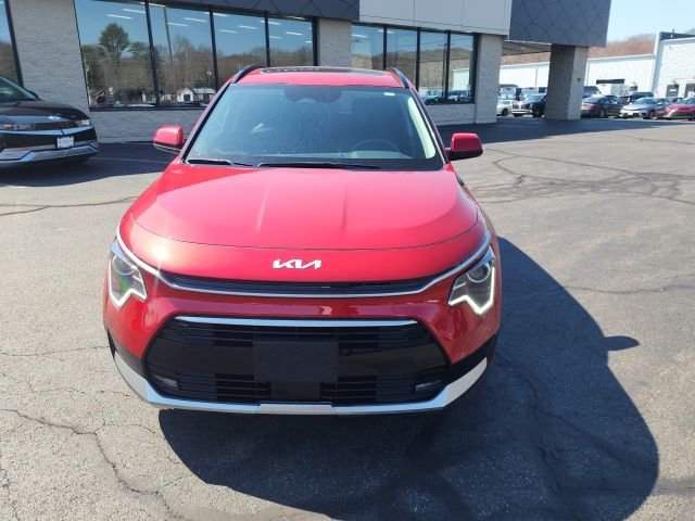 Used 2023 Kia Niro EX Touring image 10