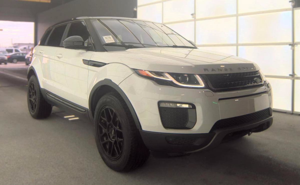 Used 2017 Land Rover Range Rover Evoque SE Premium AWD/4WD image 3