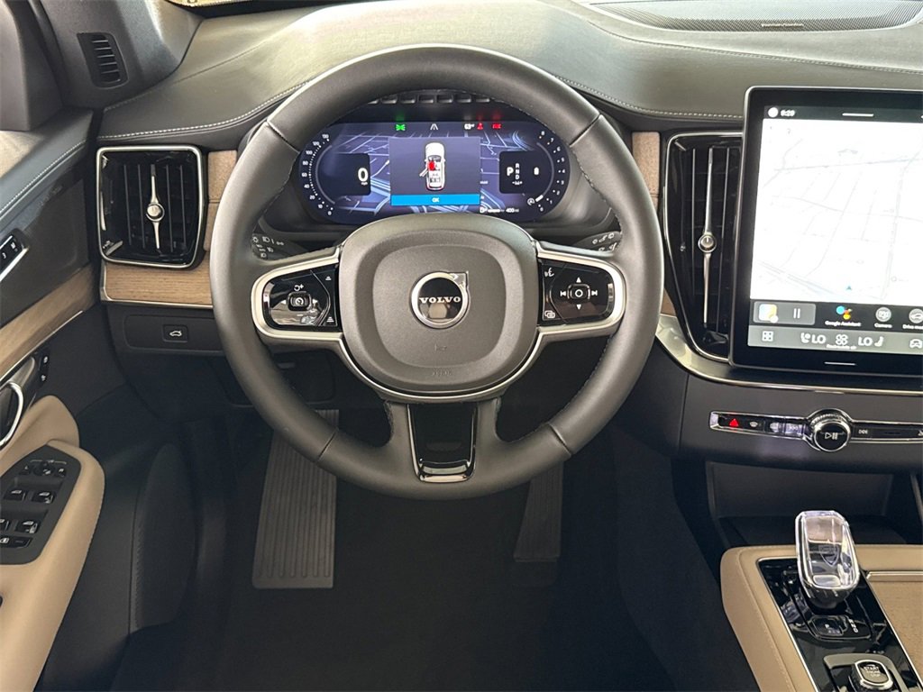 New 2026 Volvo XC90 B6 Plus image 13