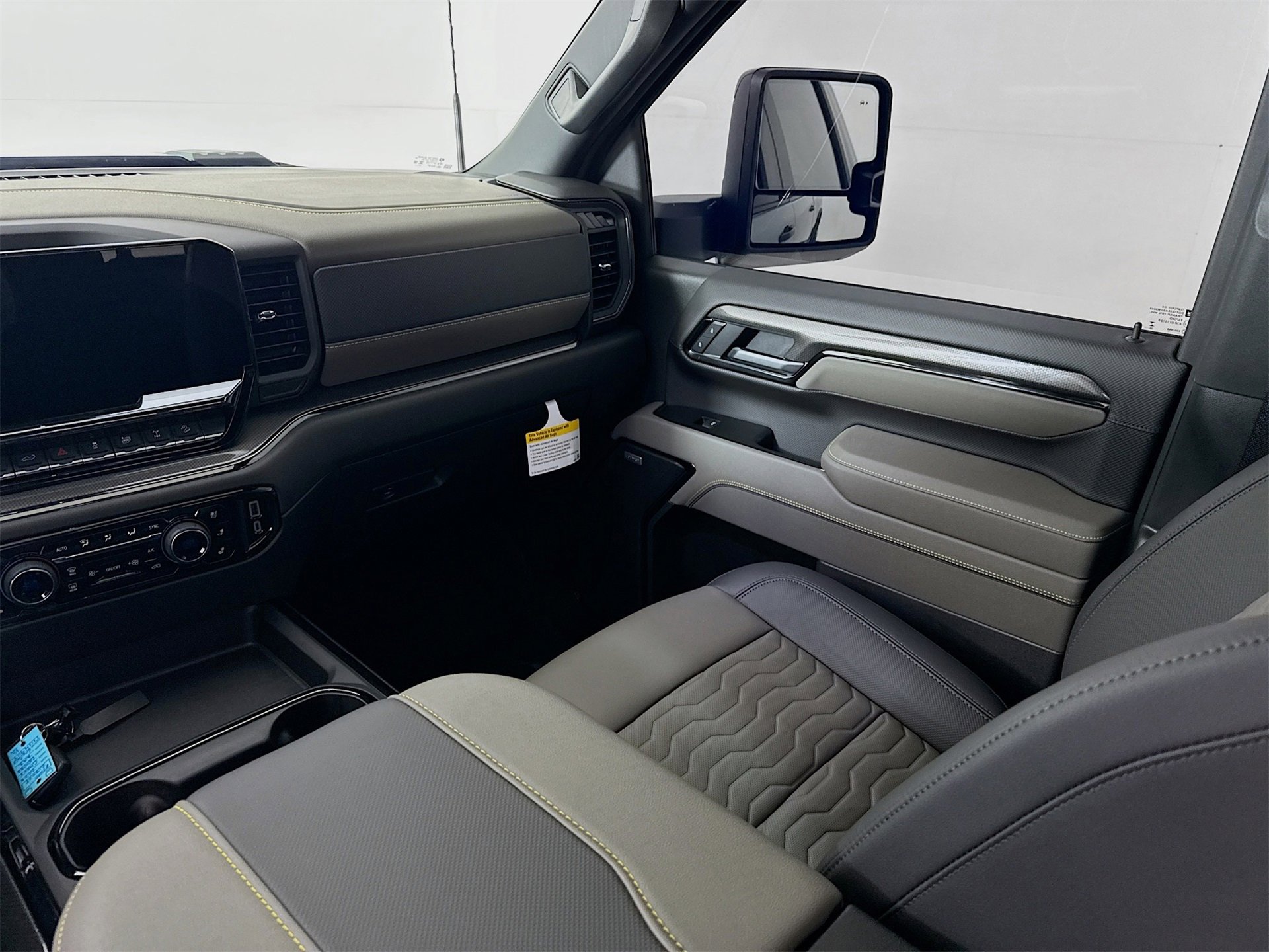 Used 2026 Chevrolet Silverado 2500 ZR2 image 26