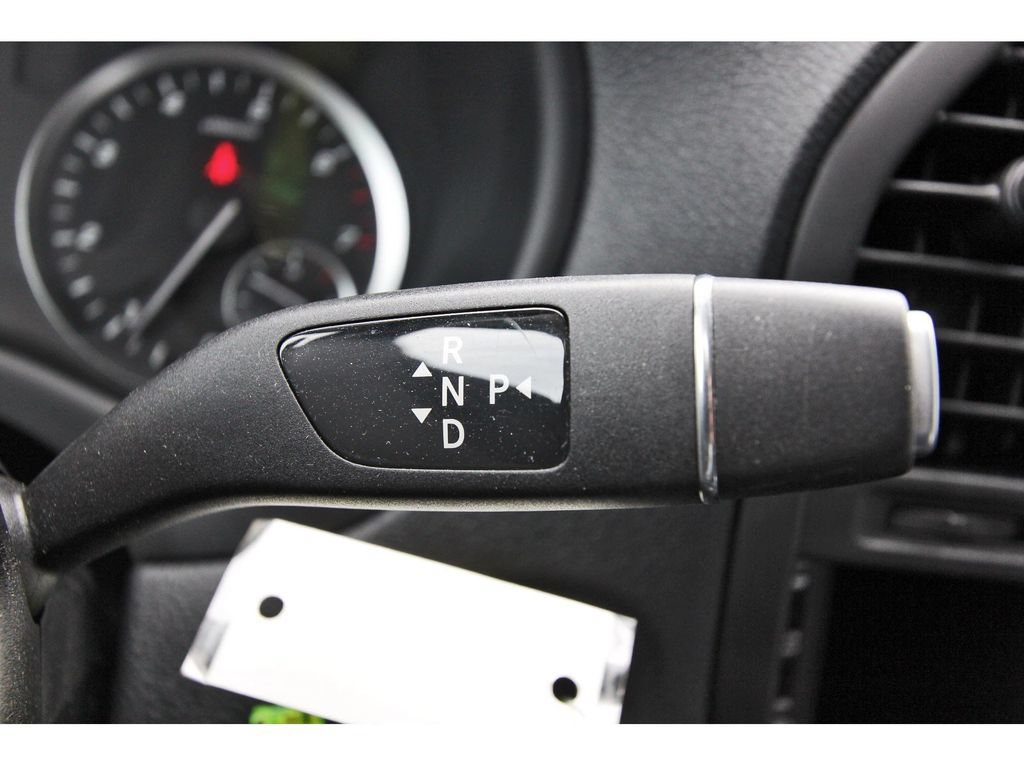 Used 2023 Mercedes-Benz Metris Passenger image 19