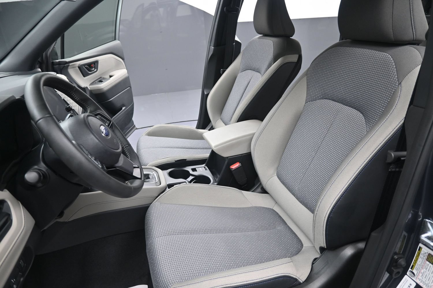 Certified 2025 Subaru Forester Premium AWD/4WD image 17