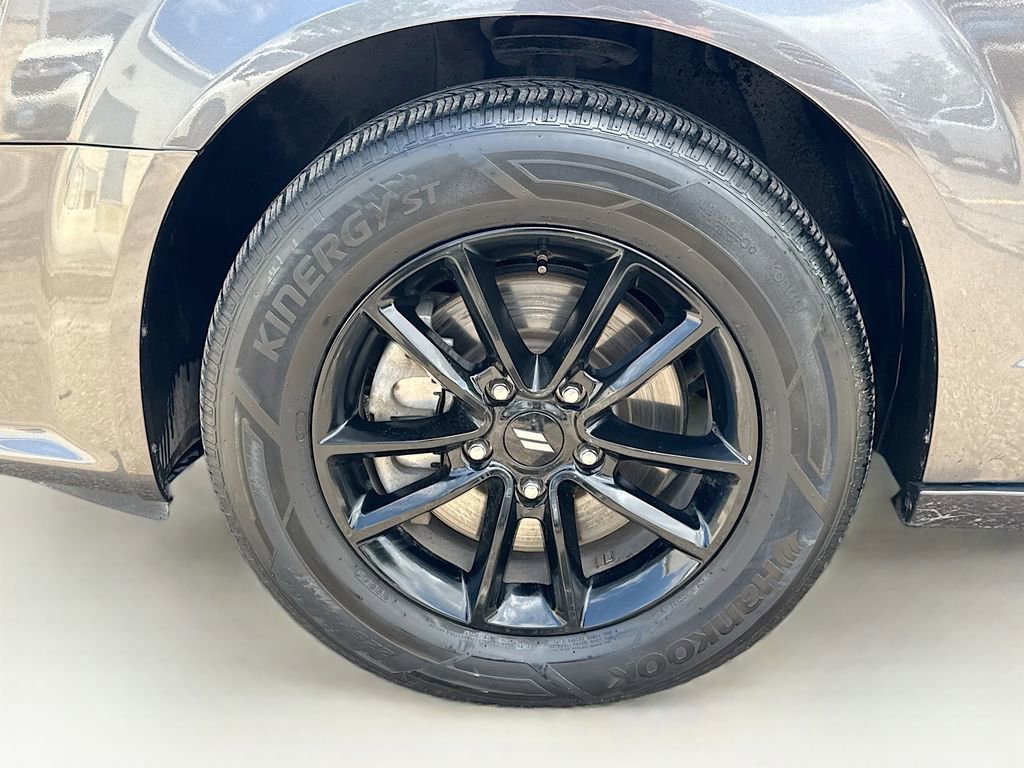 Used 2019 Dodge Grand Caravan GT image 40