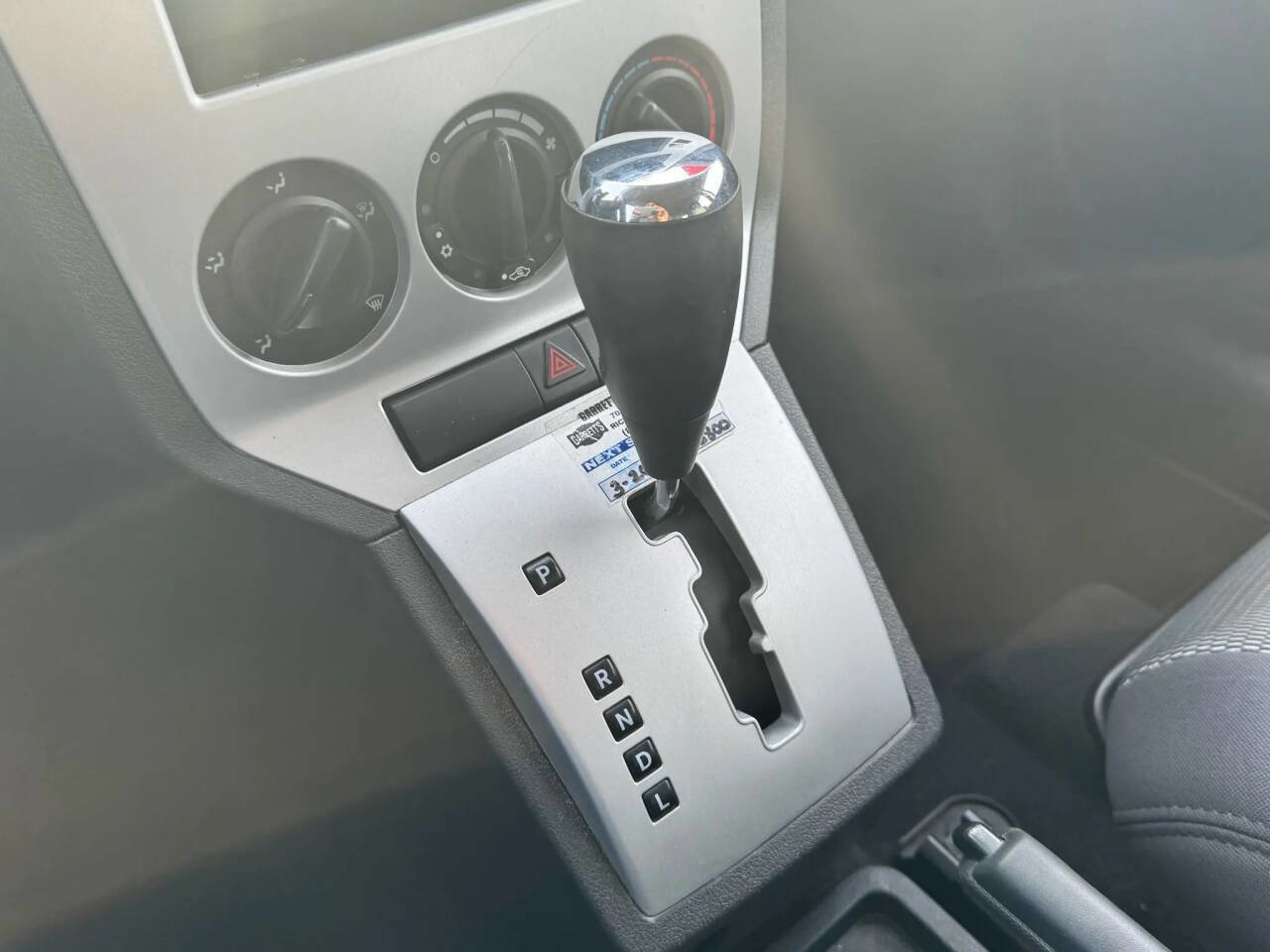 Used 2009 Dodge Caliber SXT image 18