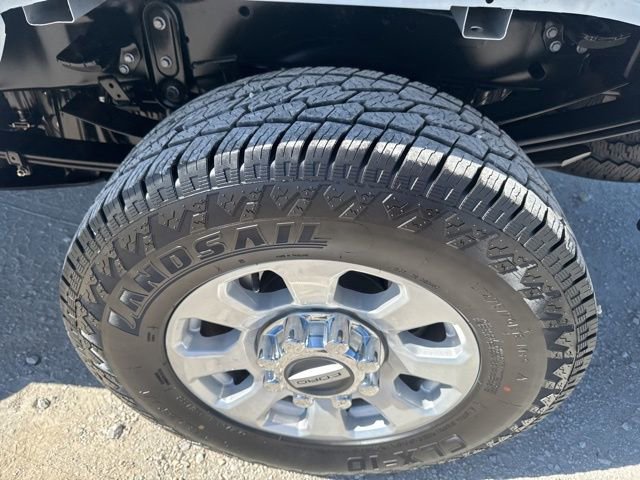 Used 2024 Ford F250 XLT w/ FX4 Off-Road Package image 30