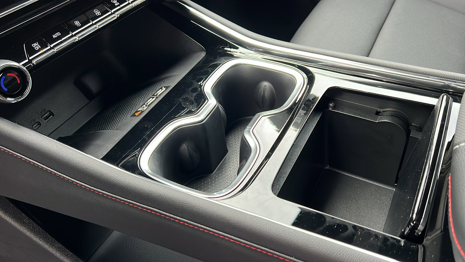 New 2026 Chevrolet Traverse Z71 w/ Driver Confidence Package image 20