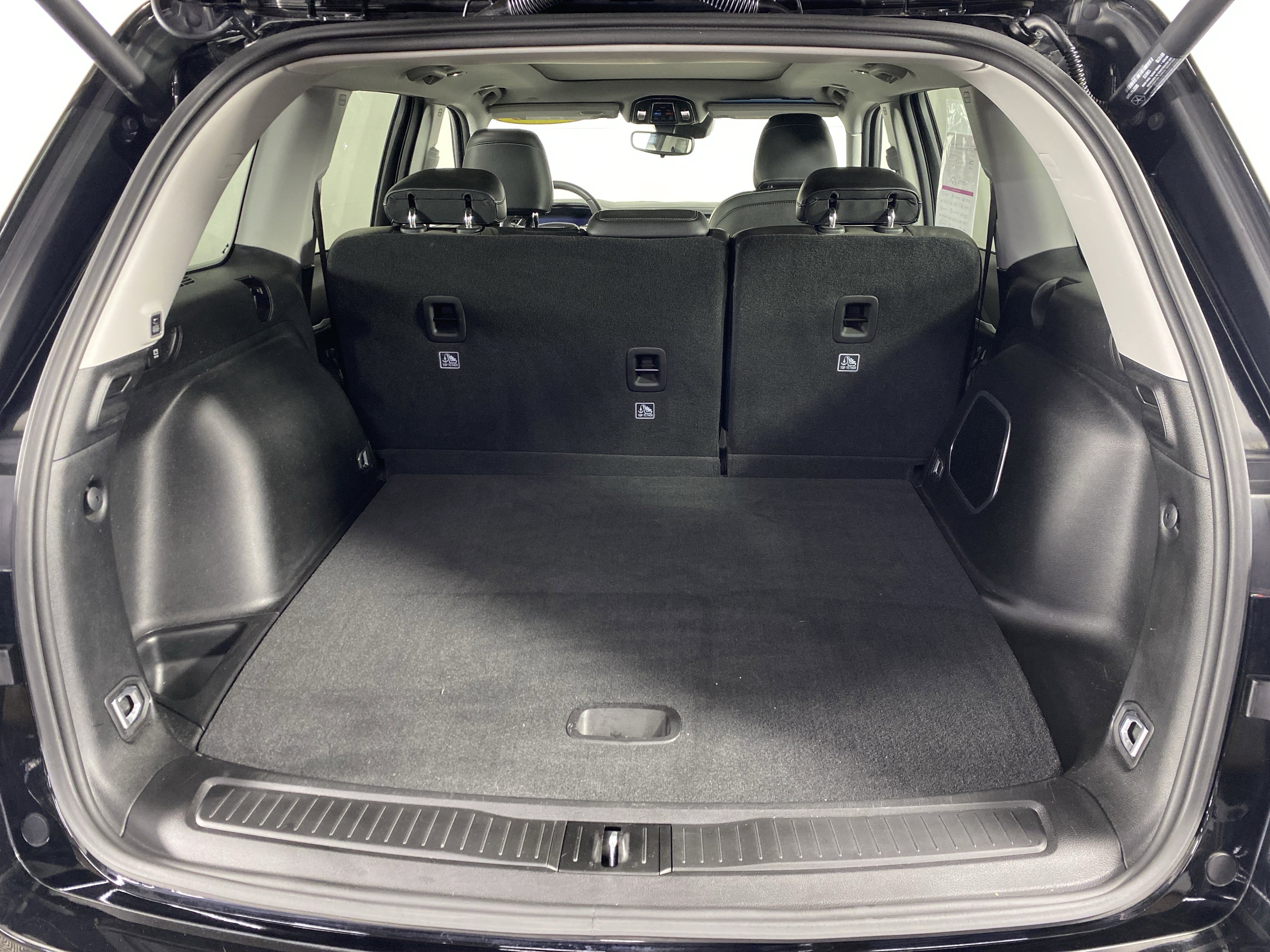 Used 2023 Jeep Grand Cherokee Limited image 35