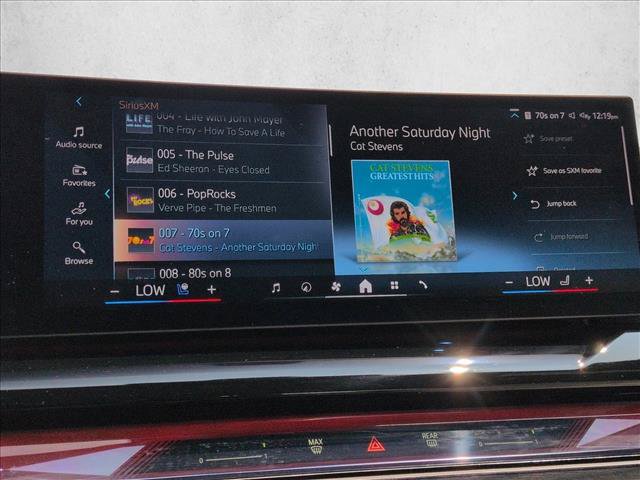 Used 2024 BMW i5 eDrive40i w/ Executive Package RWD image 15