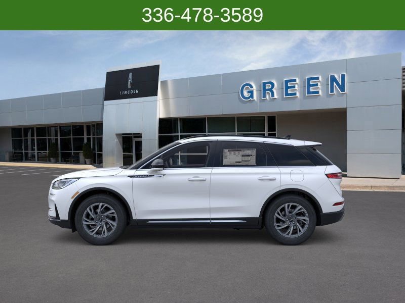 New 2026 Lincoln Corsair Premiere image 3