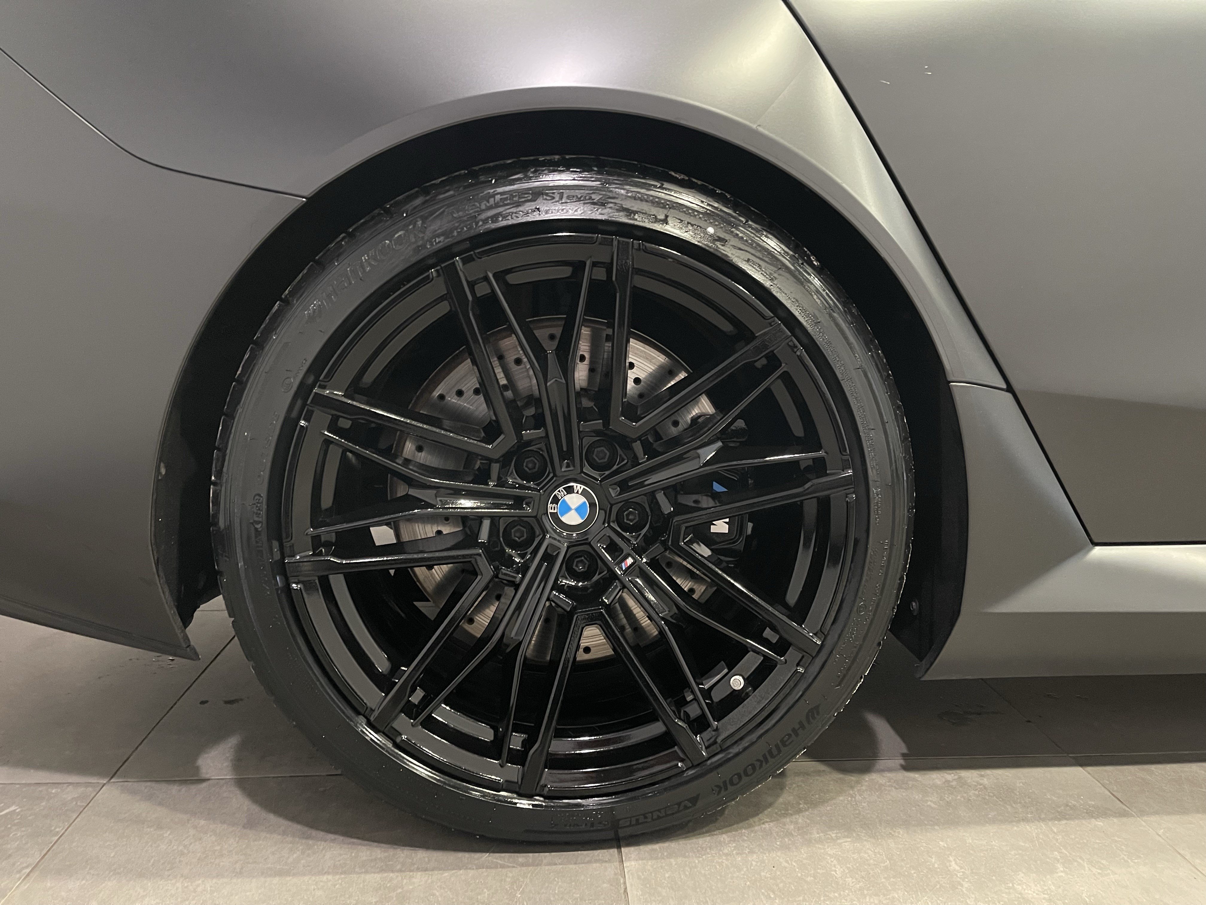 Used 2026 BMW M5 w/ Executive Package AWD/4WD image 9