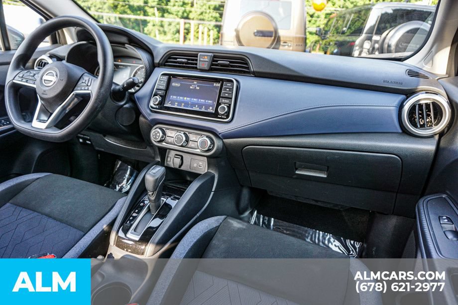 Used 2024 Nissan Versa SV FWD image 23