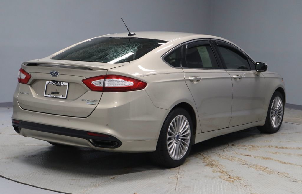 Used 2016 Ford Fusion Titanium FWD image 14