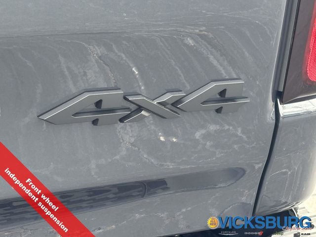 New 2026 RAM 1500 4x4 Crew Cab image 43