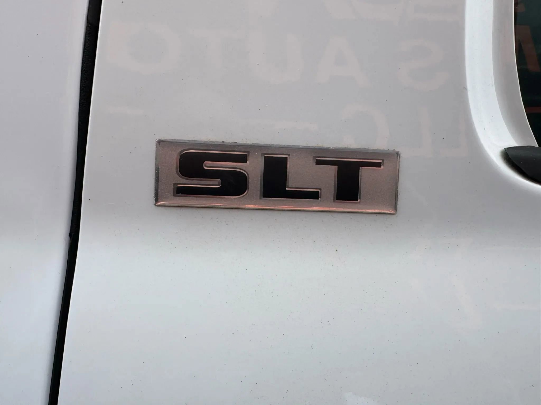 Used 2015 RAM 3500 SLT w/ Quick Order Package 29G SLT image 26