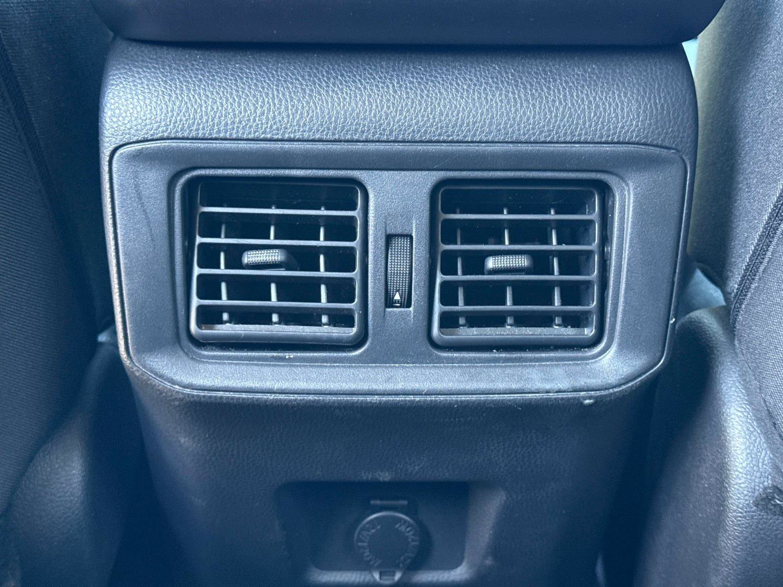 Used 2024 Toyota RAV4 LE image 17