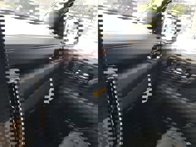 New 2026 GMC Yukon Denali image 25