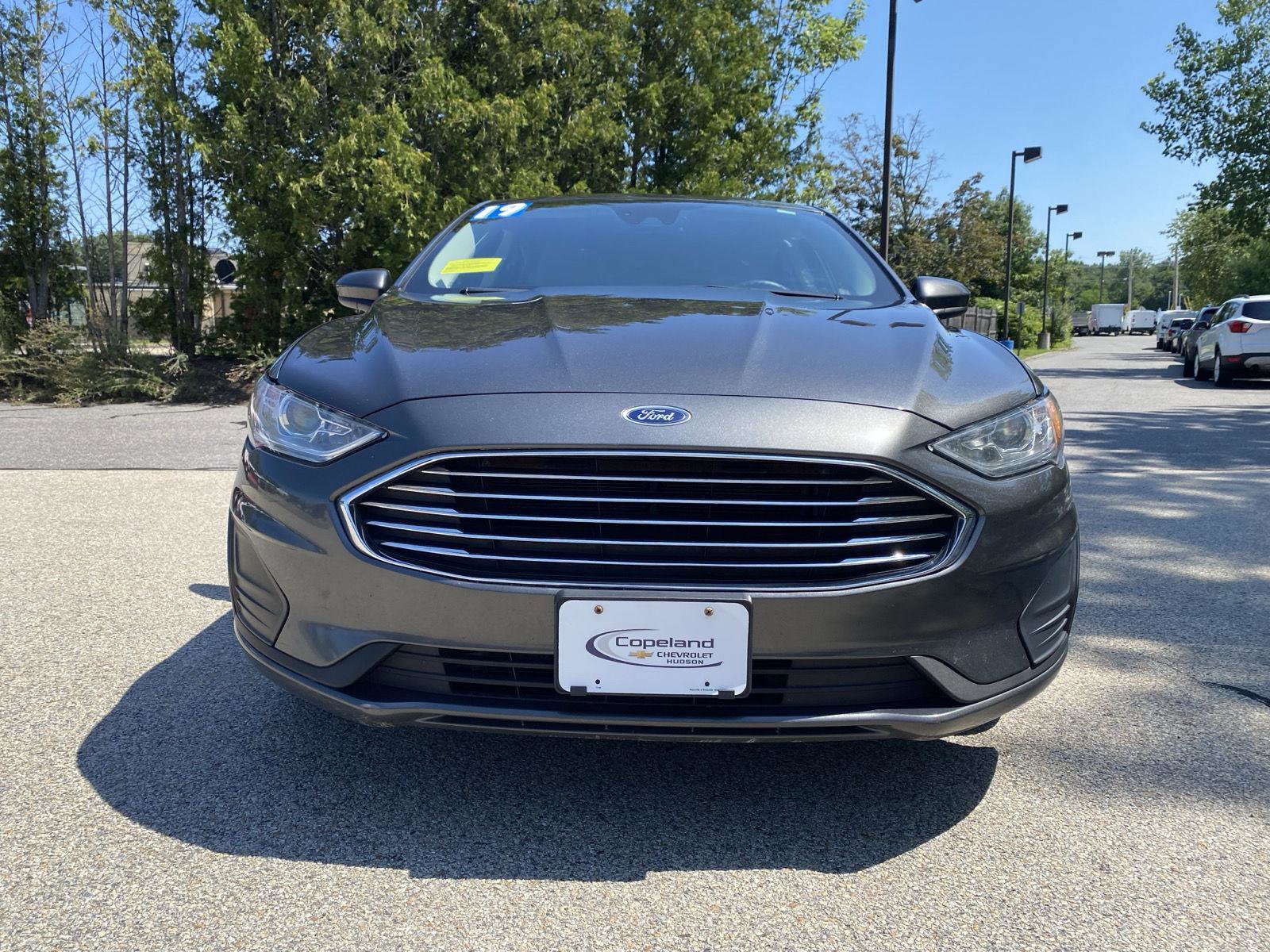 Used 2019 Ford Fusion S image 2