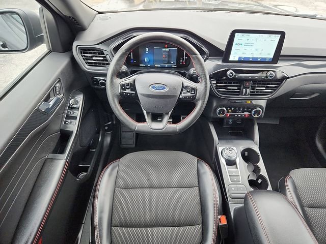 Certified 2023 Ford Escape ST-Line image 7