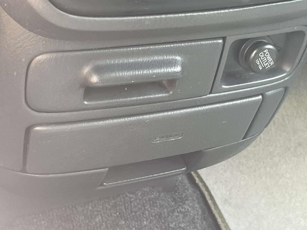 Used 2001 Honda CR-V SE image 17