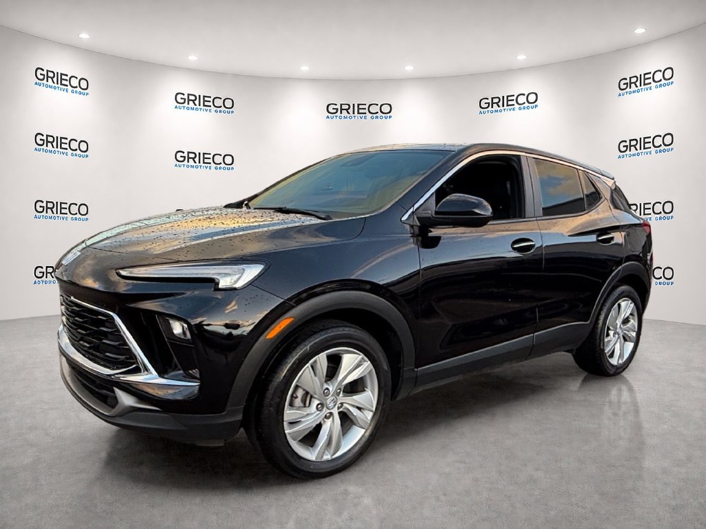 Used 2024 Buick Encore GX Preferred FWD image 3