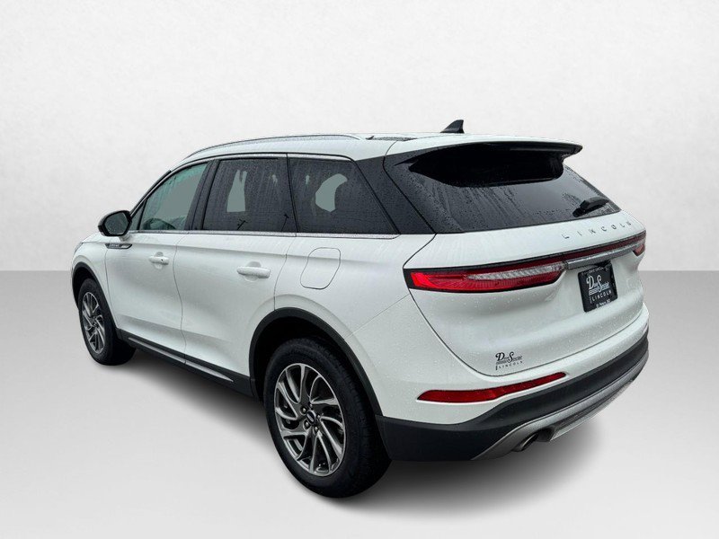 Certified 2022 Lincoln Corsair FWD w/ Equipment Group 101A image 7