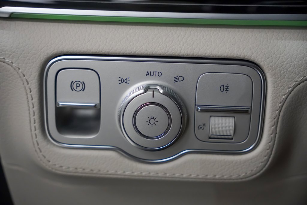 Used 2024 Mercedes-Benz GLE 53 AMG 4MATIC image 24