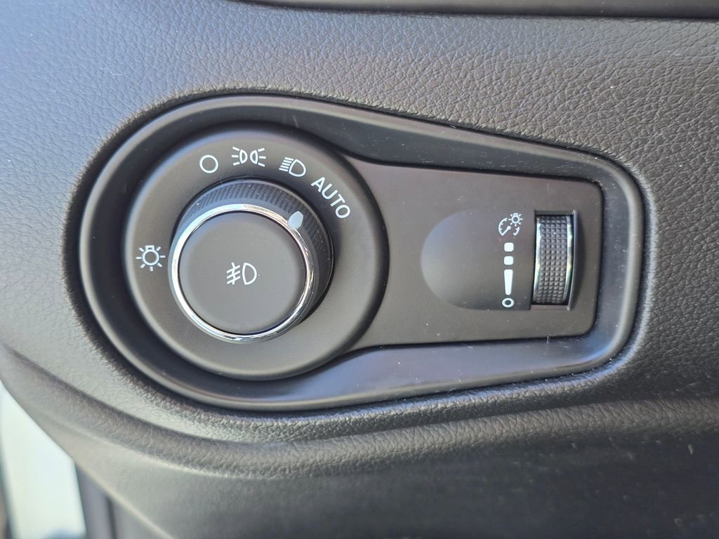 Used 2019 Jeep Renegade Sport AWD/4WD image 24