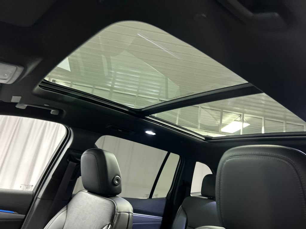 New 2026 Buick Enclave Preferred w/ Power Package AWD/4WD image 21