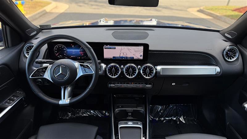 Used 2024 Mercedes-Benz GLB 250 4MATIC image 23