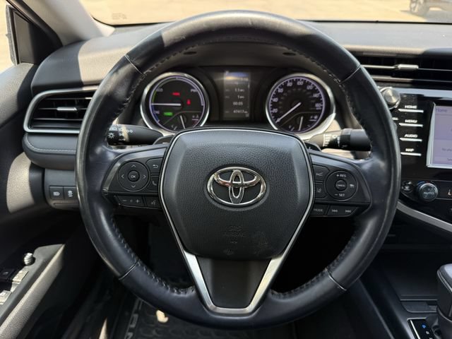 Used 2019 Toyota Camry SE FWD image 12