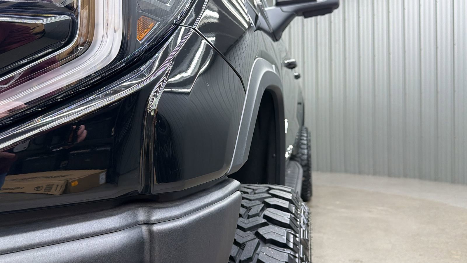 Used 2025 GMC Sierra 1500 AT4X image 14