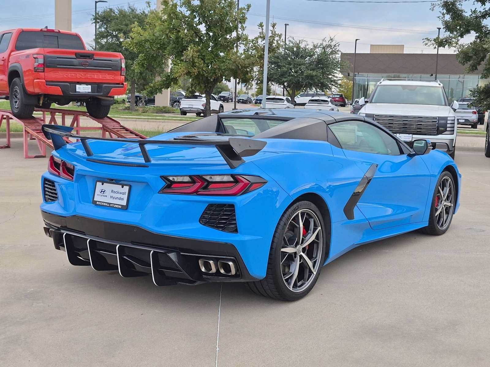Used 2020 Chevrolet Corvette Stingray Premium Conv w/ 3LT Preferred Equipment Group RWD image 14