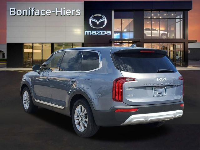 Used 2022 Kia Telluride LX image 3