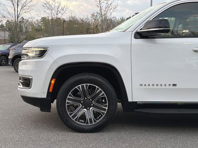 Used 2024 Jeep Wagoneer Series II w/ Flexible Seating Group image 14