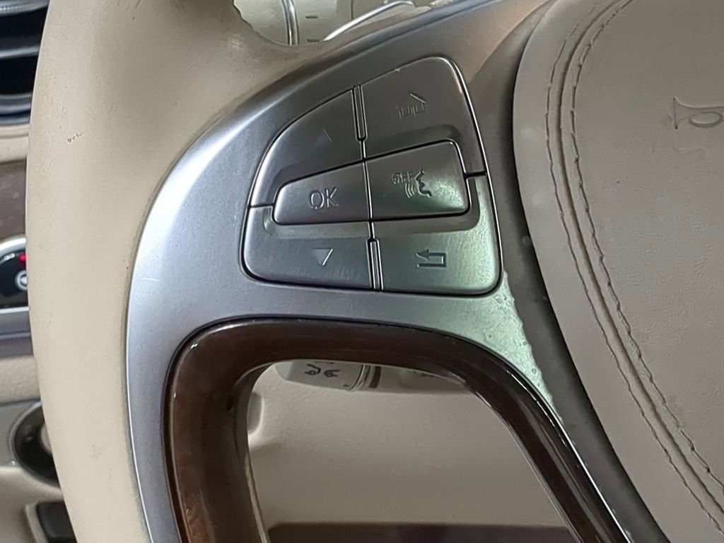 Used 2016 Mercedes-Benz S 550 4MATIC Sedan image 29