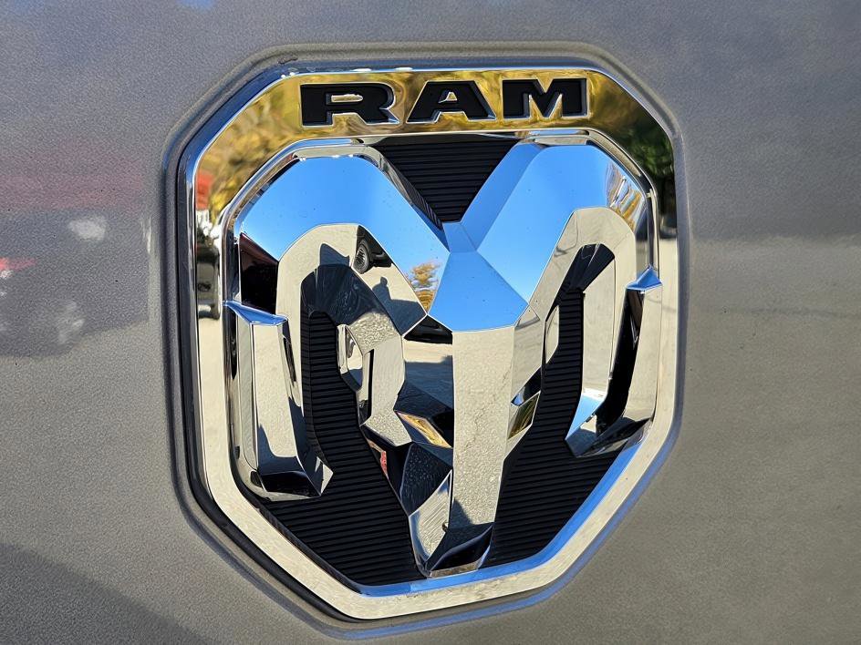 Used 2024 RAM 2500 Laramie image 13