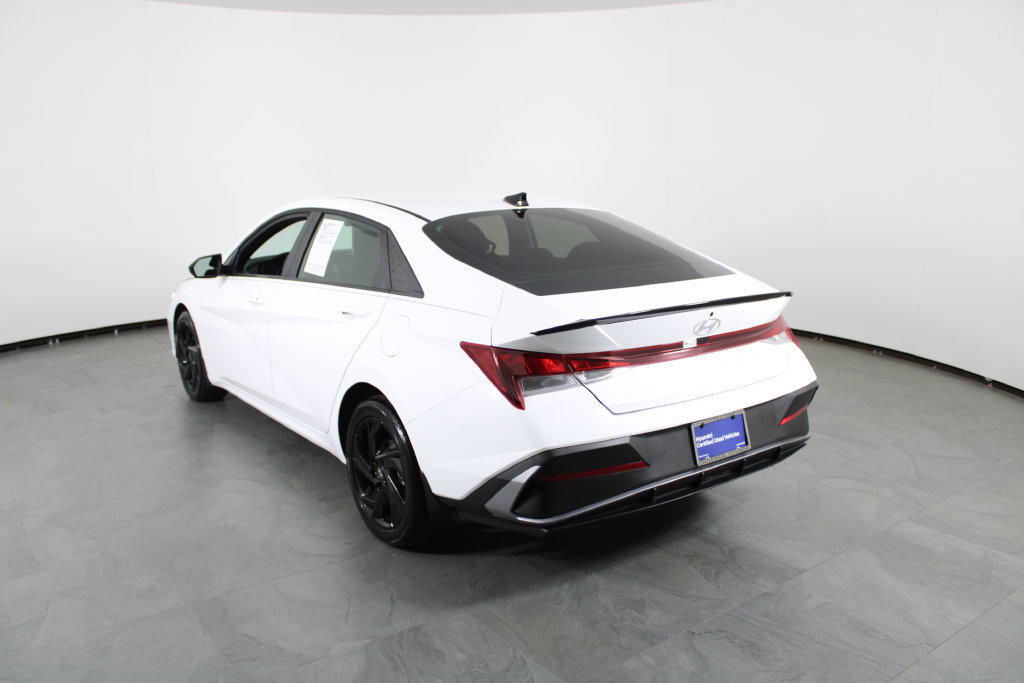 Certified 2026 Hyundai Elantra Sport FWD image 16